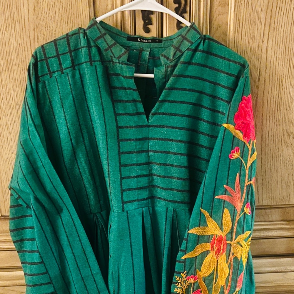 Khaadi designer dress,Cotton material,beautiful casual outfit.Green,black yellow